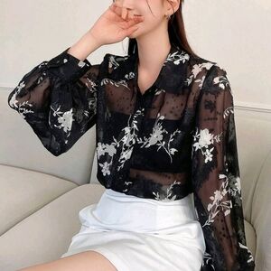 New XL Floral Sheer Black and White Women's Top